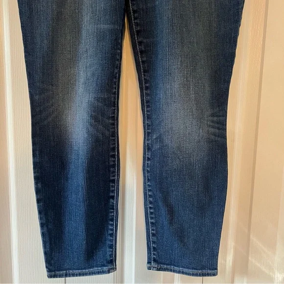 Lucky Brand Women's Ankle Blue Jeans Size 6/28 - Picture 6 of 9